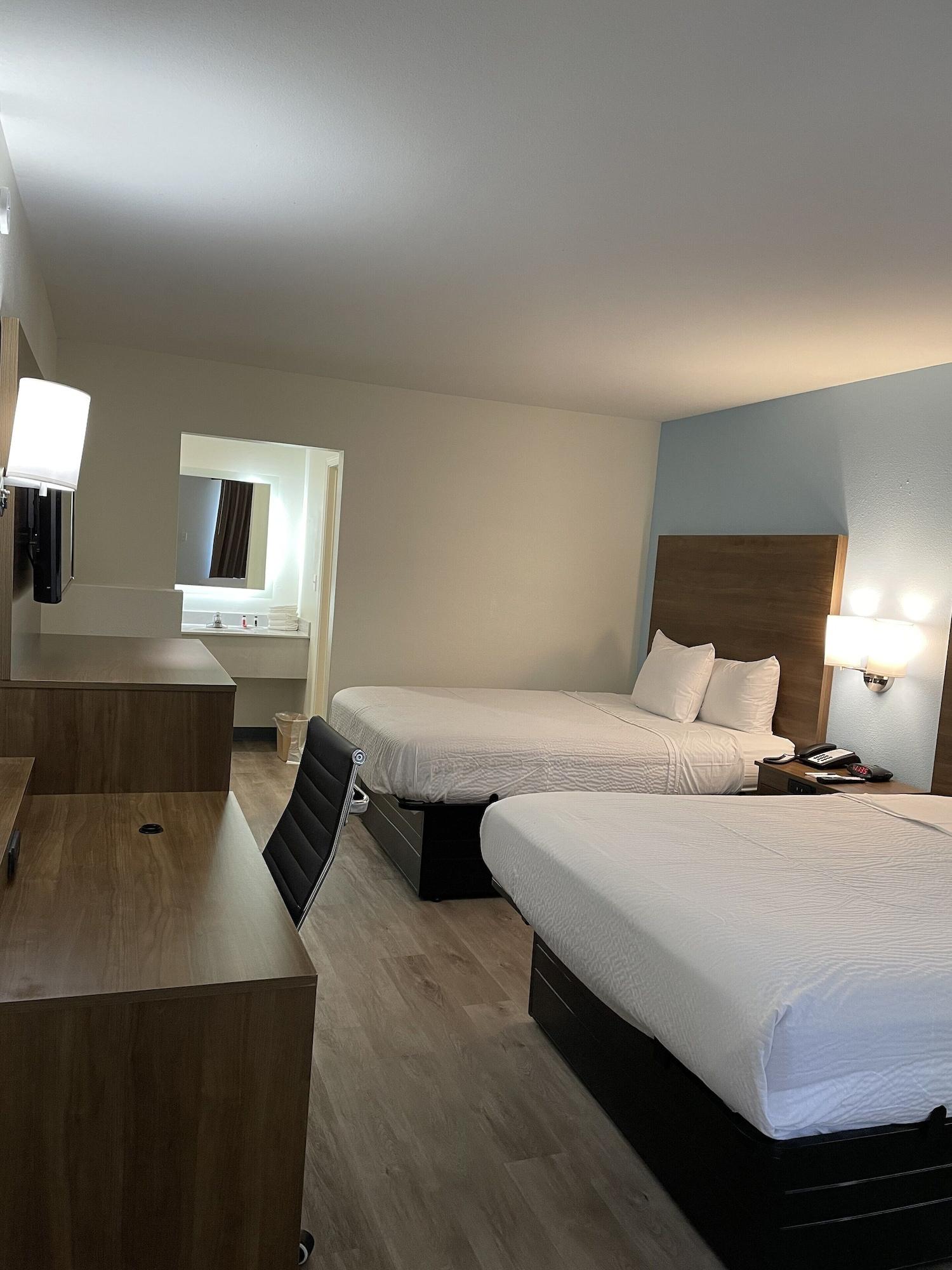 Baymont By Wyndham Biloxi - Ocean Springs Motel Екстериор снимка