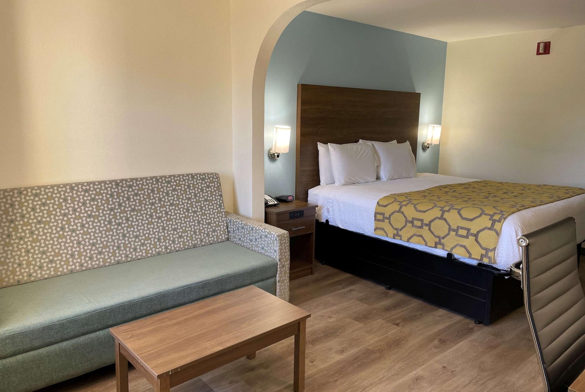 Baymont By Wyndham Biloxi - Ocean Springs Motel Екстериор снимка